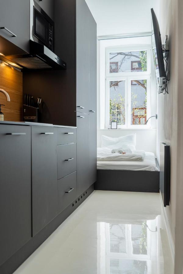 Josef'S Home I Studio Mini I Near Uno & Vic Vienna Exterior photo